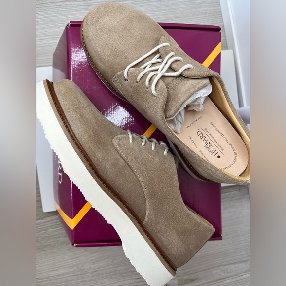 Samuel Hubbard NIB Women’s Hubbard Free Walking Shoes in Sand Suede - Picture 4 of 6